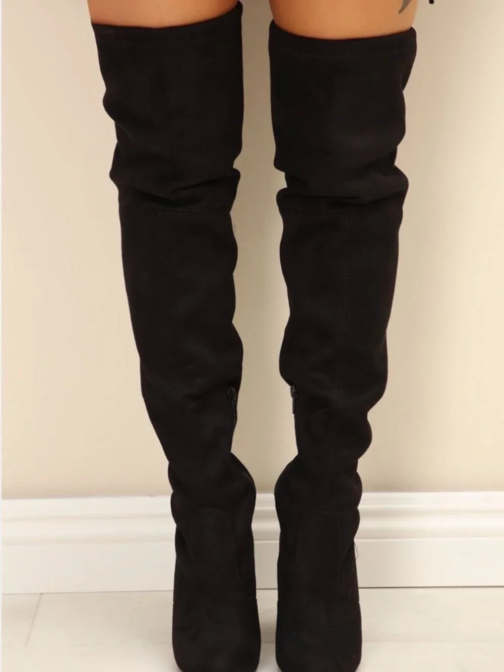 Fashion Nova chic black